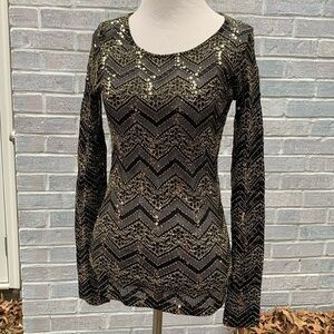 BKE Boutique Black & Gold Lace Mesh Sequin Holiday Top Small